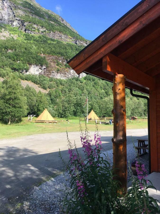 Dalen Gaard Camping Og Hytter Geiranger Zewnętrze zdjęcie